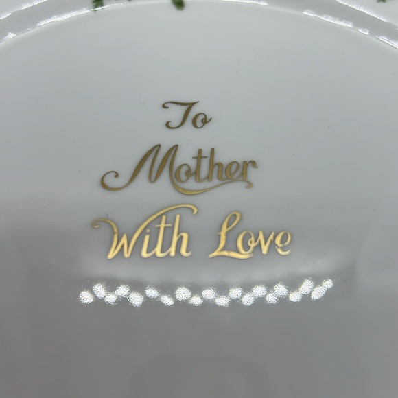 ROYAL ALBERT PLATE OLD COUNTRY ROSES “TO MOTHER WITH LOVE” 1962 VTG BONE CHINA - Picture 9 of 12